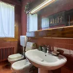 Guesthost - La Casa Nel Pineto With Pool & Parking Appartement Ferrare