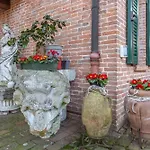 Guesthost - La Casa Nel Pineto With Pool & Parking *