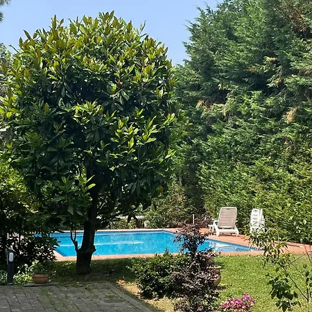 Apartmán Guesthost - La Casa Nel Pineto With Pool & Parking Ferrara