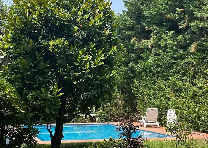 Apartment Guesthost - La Casa Nel Pineto With Pool & Parking Ferrara